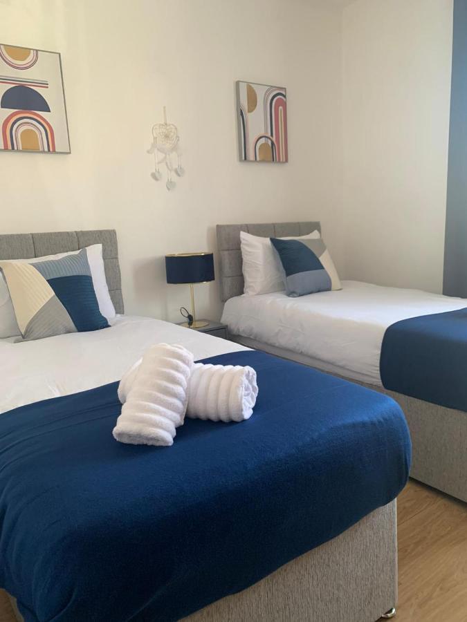 Absolute Stays In Sherwood- Nottingham Castle- Capital Fm Arena Nottingham- Contractors-Free Wifi- Free Parking- Long And Short Stays- Families-East Midlands Airport-Trent Bridge-Actors-Aria Court- Mansfield מראה חיצוני תמונה